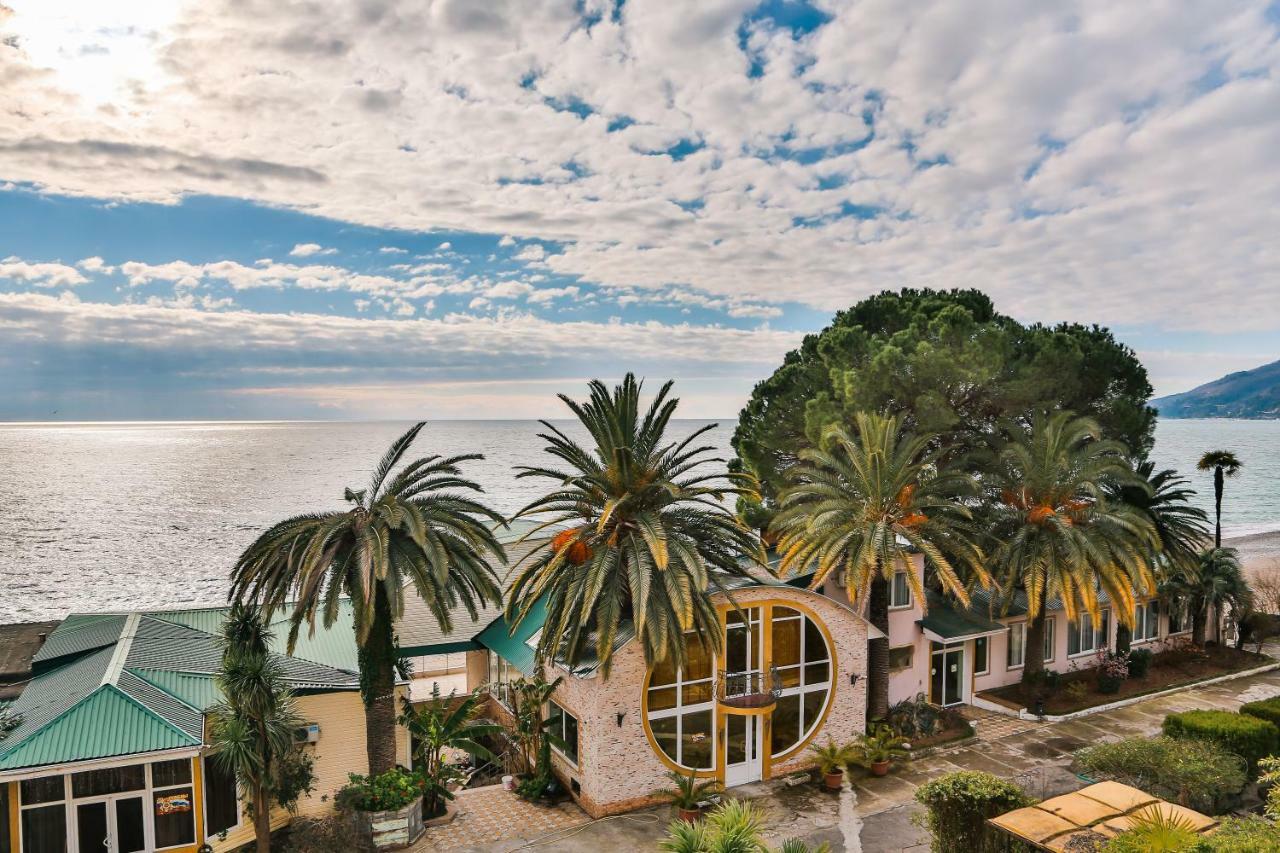 Old Gagra Hotel Esterno foto