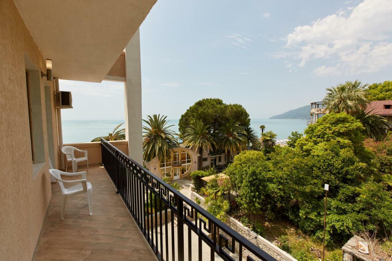Old Gagra Hotel Esterno foto